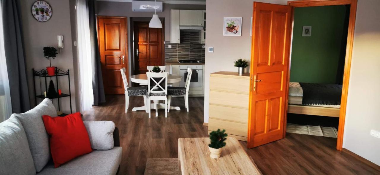 Pannonia Apartman Esztergom Exterior foto