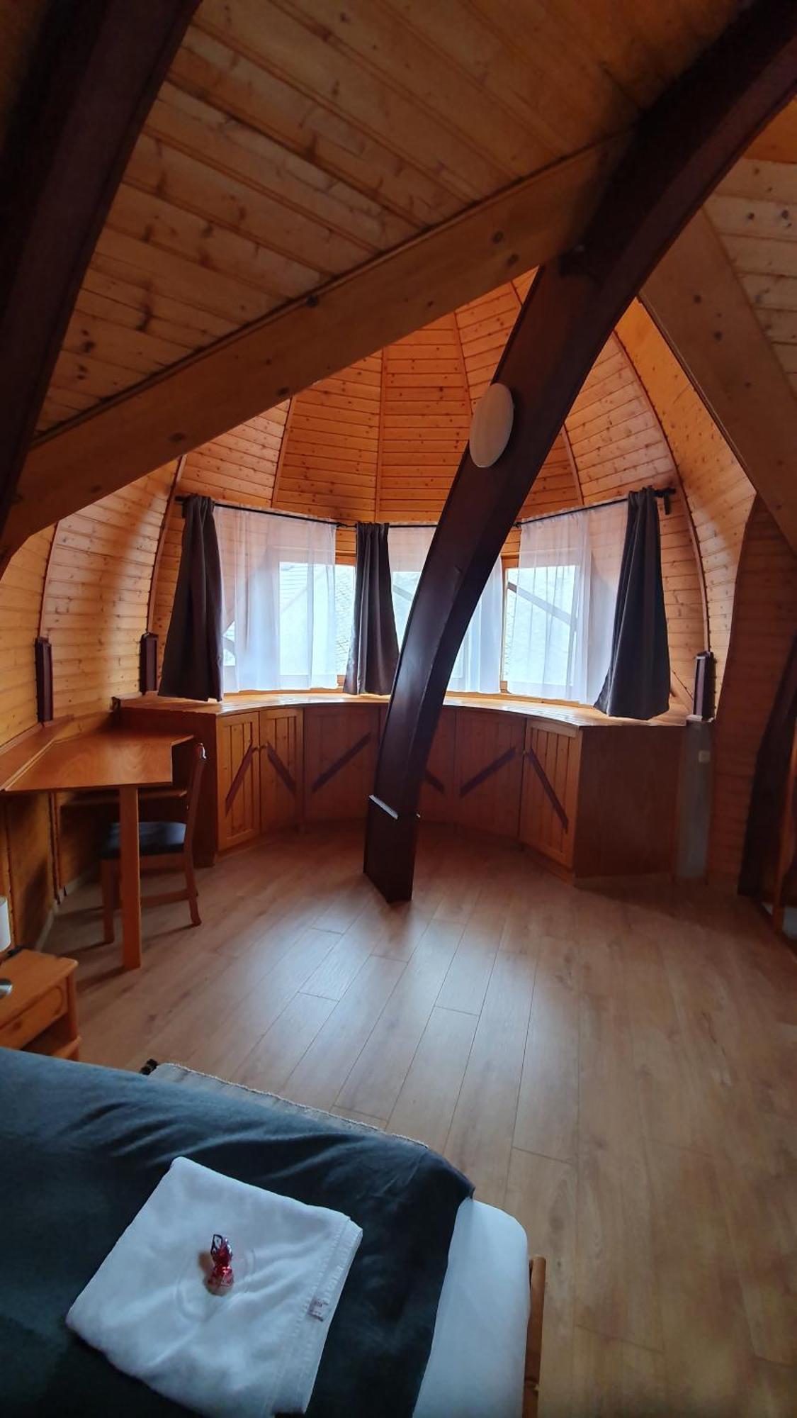 Pannonia Apartman Esztergom Quarto foto