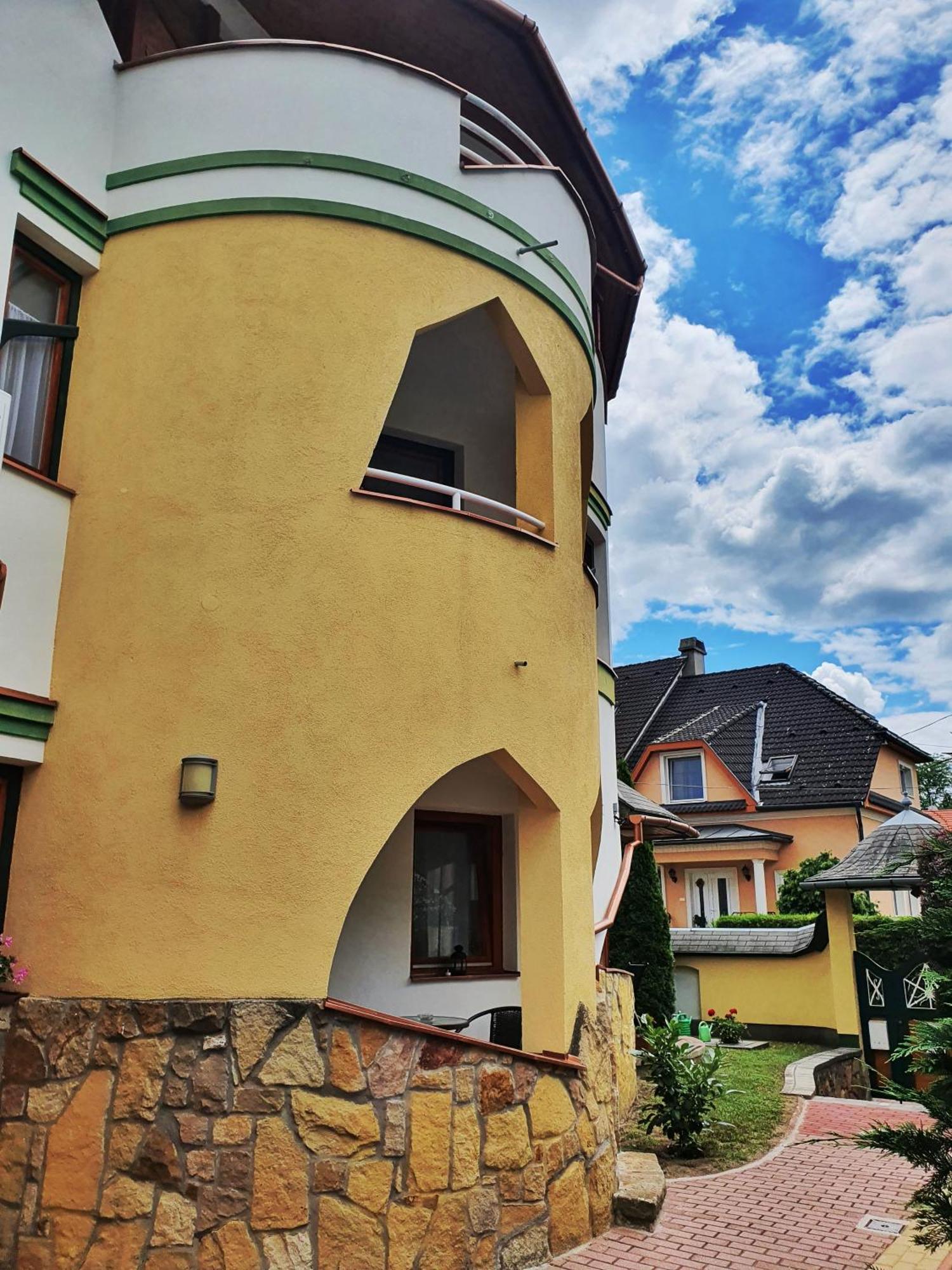 Pannonia Apartman Esztergom Quarto foto