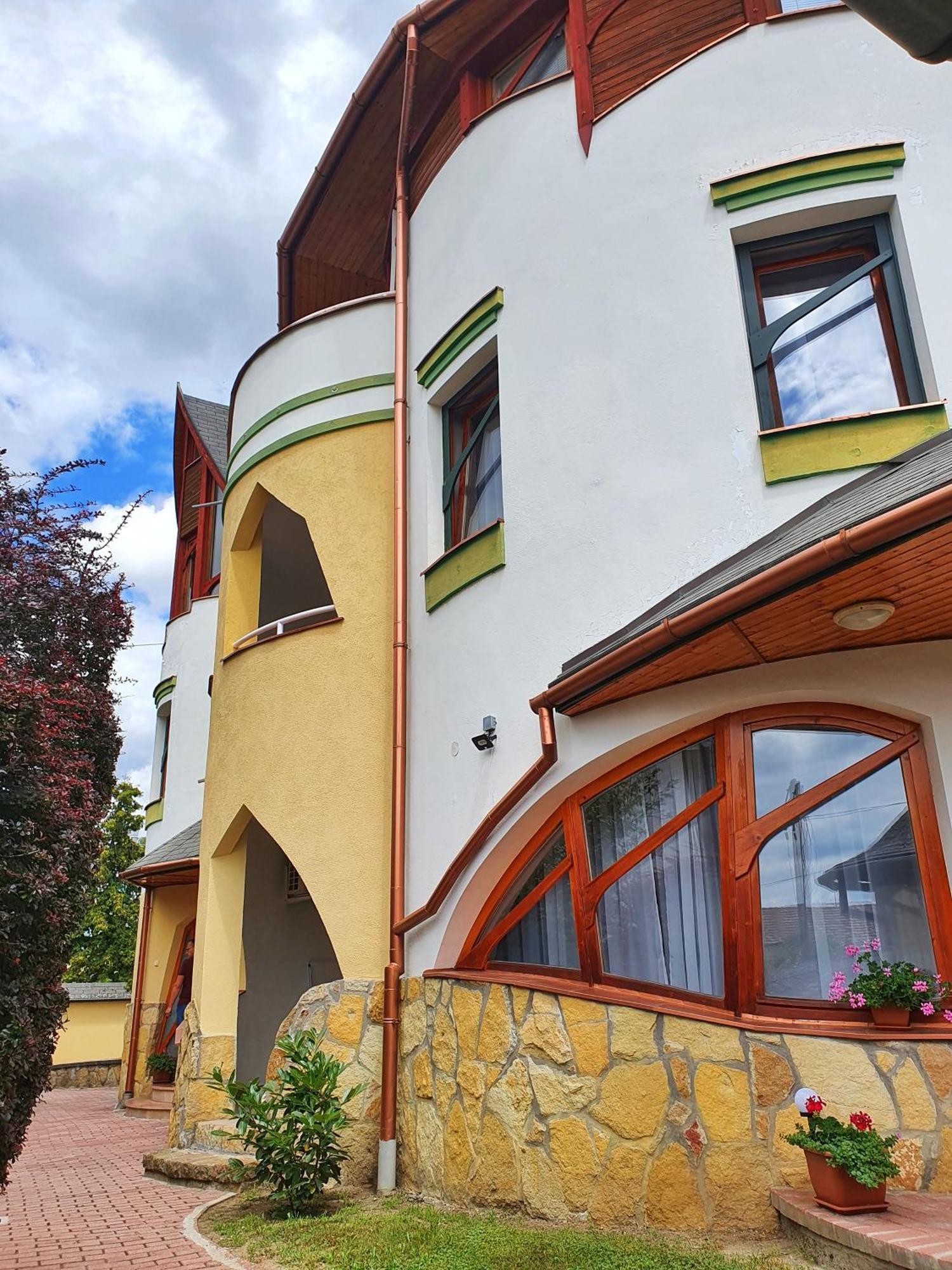 Pannonia Apartman Esztergom Quarto foto